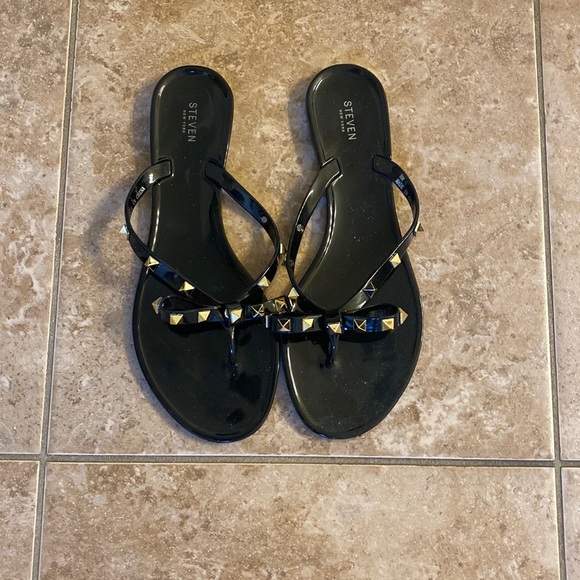 nicole miller jelly sandals